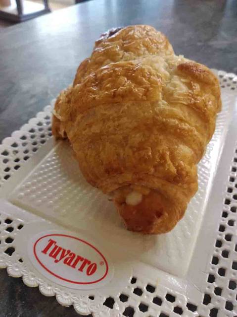 Croissant de xocolata blanca